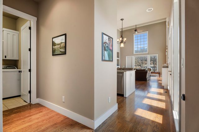 2373 Melody Point Circle, Grove, OK 74344