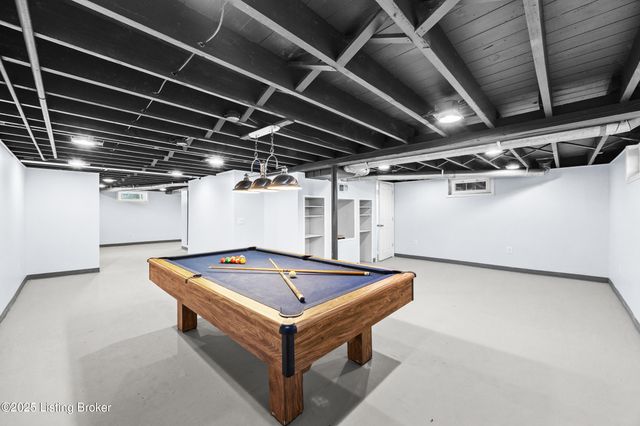 8506 Linda Rd, Louisville, KY 40219