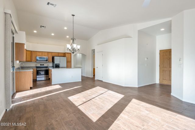 355 W Greys Road, Tucson, AZ 85755