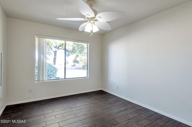 355 W Greys Road, Tucson, AZ 85755