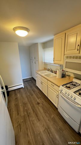 165 Townsend Avenue, New Haven, CT 06512