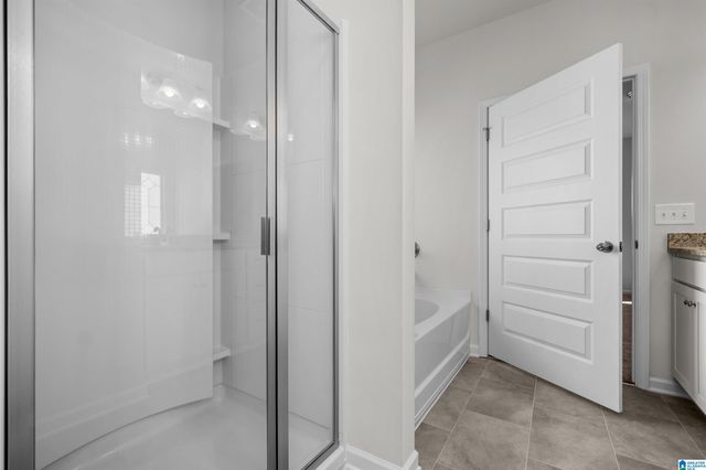2044 VALLEY RUN, Leeds, AL 35094