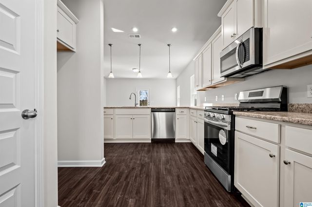 2044 VALLEY RUN, Leeds, AL 35094