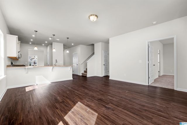 2044 VALLEY RUN, Leeds, AL 35094