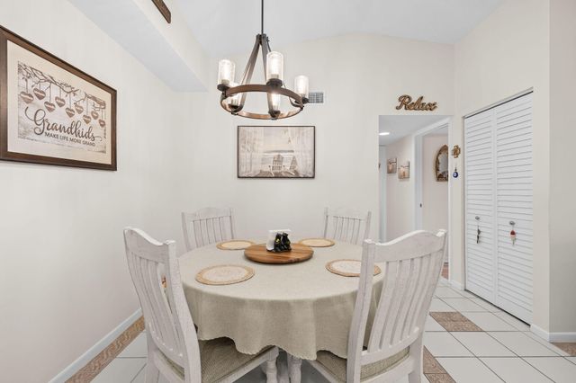 2502 SE Anchorage Cv Apt E-3, Port St Lucie, FL 34952