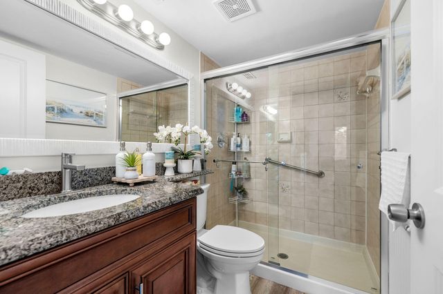 2502 SE Anchorage Cv Apt E-3, Port St Lucie, FL 34952