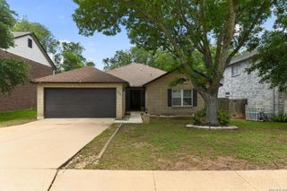 8626 Park Olympia, Universal City, TX 78148