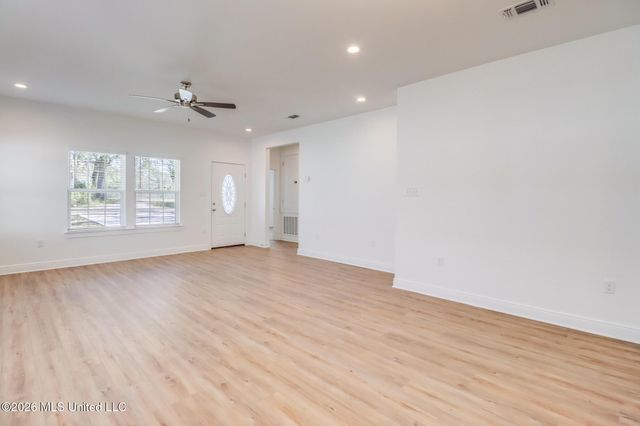 13451 Mary Avenue, Gulfport, MS 39503