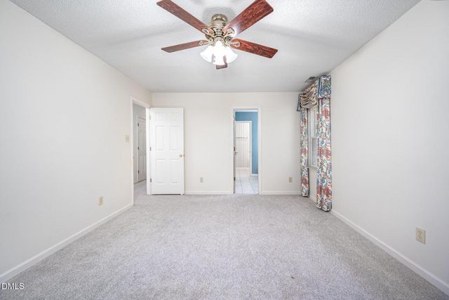 712 Flagstone Way, Durham, NC 27712