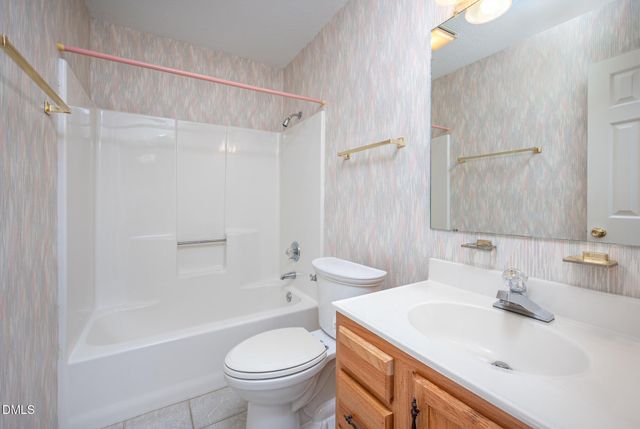 712 Flagstone Way, Durham, NC 27712