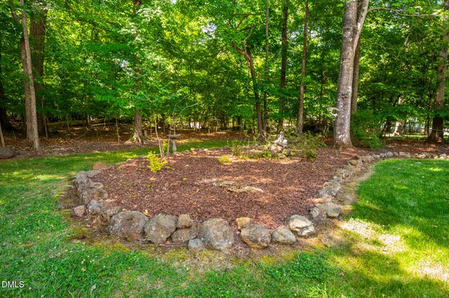 712 Flagstone Way, Durham, NC 27712