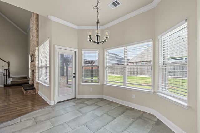906 Bent Wood Lane, Cleburne, TX 76033