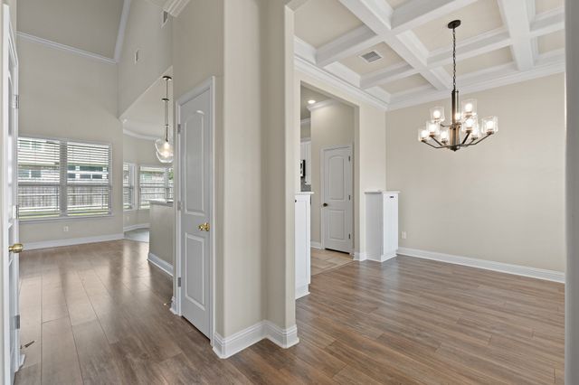 906 Bent Wood Lane, Cleburne, TX 76033