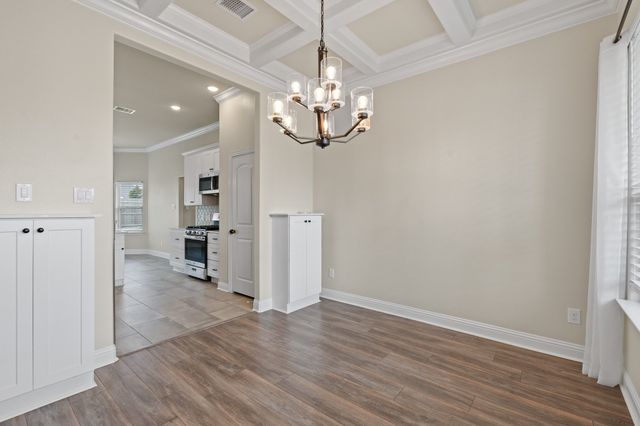 906 Bent Wood Lane, Cleburne, TX 76033