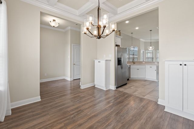 906 Bent Wood Lane, Cleburne, TX 76033