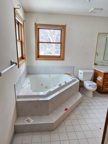 13208 Zion Street NW, Coon Rapids, MN 55448