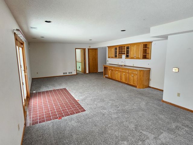13208 Zion Street NW, Coon Rapids, MN 55448