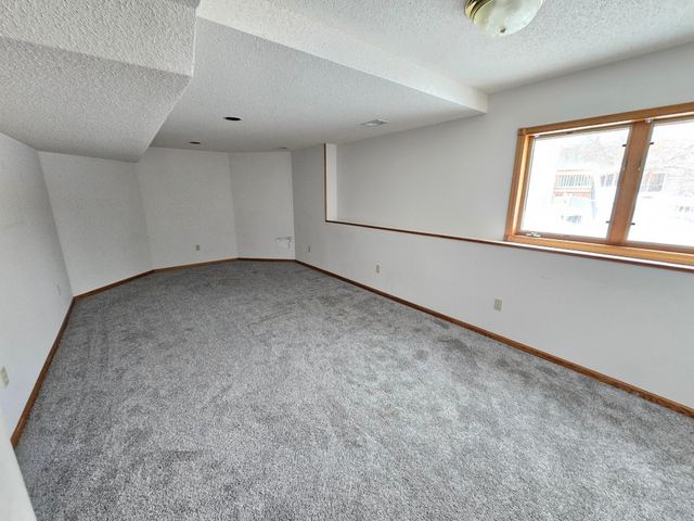 13208 Zion Street NW, Coon Rapids, MN 55448