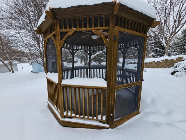 13208 Zion Street NW, Coon Rapids, MN 55448