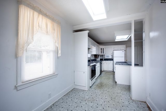 215 Castle Drive, West Columbia, SC 29169