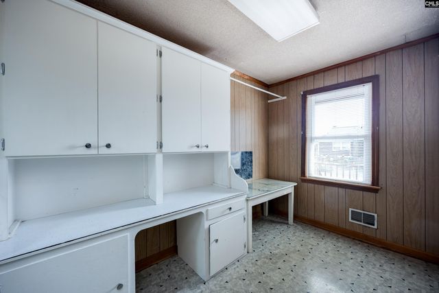 215 Castle Drive, West Columbia, SC 29169