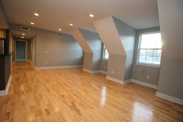 1 Powder Mill Square 404A, Andover, MA 01810