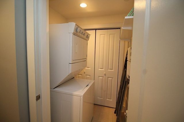 1 Powder Mill Square 404A, Andover, MA 01810