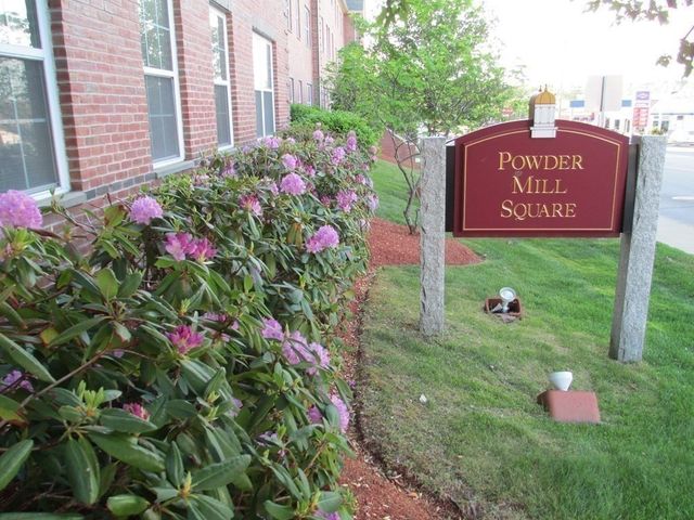 1 Powder Mill Square 404A, Andover, MA 01810