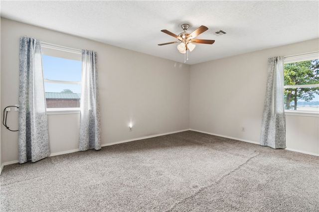 311 Wayne Villines Road, Prairie Grove, AR 72753