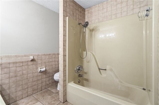 311 Wayne Villines Road, Prairie Grove, AR 72753