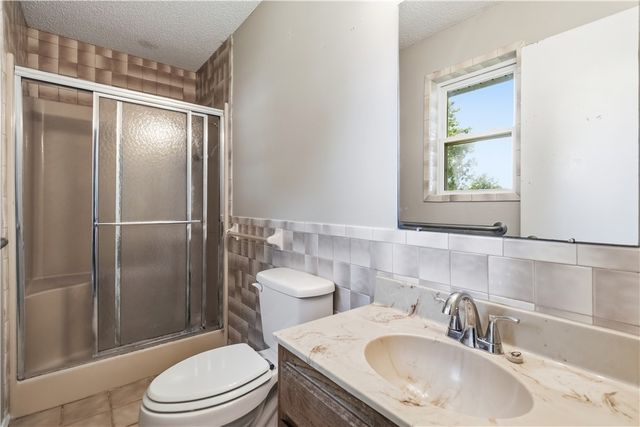 311 Wayne Villines Road, Prairie Grove, AR 72753