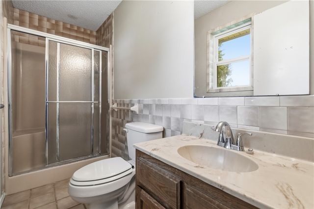 311 Wayne Villines Road, Prairie Grove, AR 72753