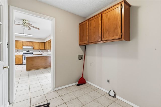 311 Wayne Villines Road, Prairie Grove, AR 72753