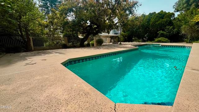 4585 Belita Lane, La Canada Flintridge, CA 91011