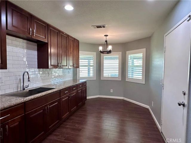 9221 Signature, Jurupa Valley, CA 92509