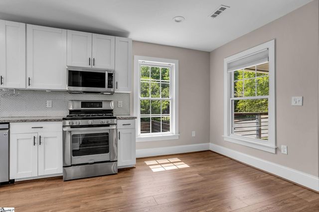 15 Craven Street, Greenville, SC 29611