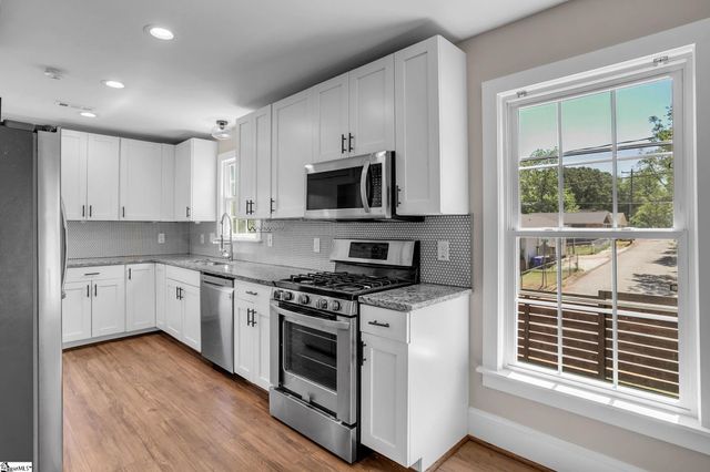 15 Craven Street, Greenville, SC 29611