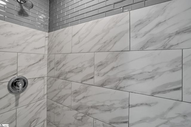 15 Craven Street, Greenville, SC 29611