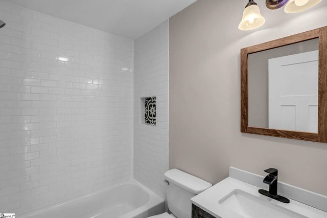 15 Craven Street, Greenville, SC 29611