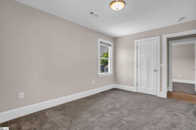 15 Craven Street, Greenville, SC 29611