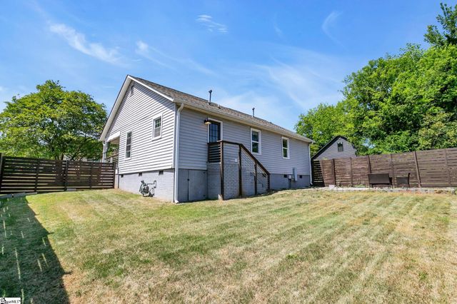 15 Craven Street, Greenville, SC 29611