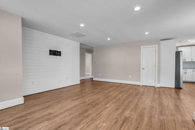 15 Craven Street, Greenville, SC 29611