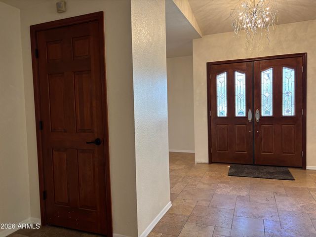 2951 N CARRIAGE Lane, Chandler, AZ 85224