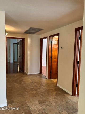 2951 N CARRIAGE Lane, Chandler, AZ 85224