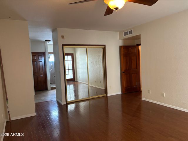 2951 N CARRIAGE Lane, Chandler, AZ 85224