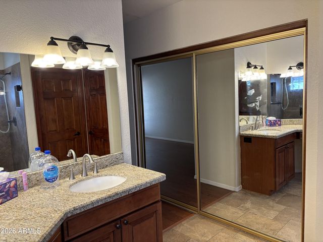 2951 N CARRIAGE Lane, Chandler, AZ 85224