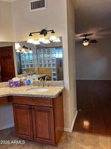 2951 N CARRIAGE Lane, Chandler, AZ 85224