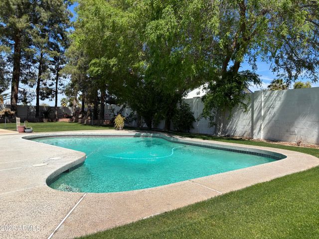 2951 N CARRIAGE Lane, Chandler, AZ 85224