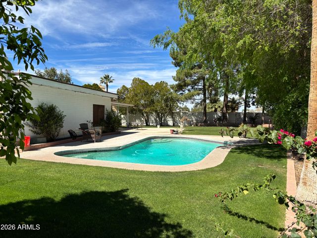 2951 N CARRIAGE Lane, Chandler, AZ 85224