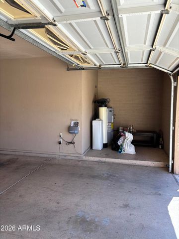 2951 N CARRIAGE Lane, Chandler, AZ 85224